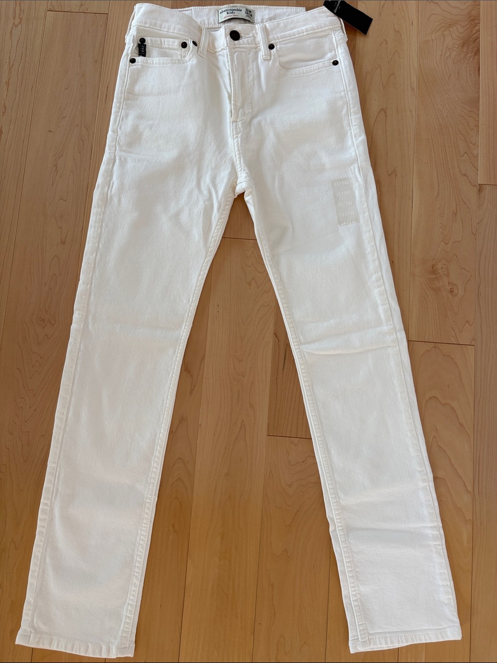 Abercrombie & Fitch White Skinny Jeans